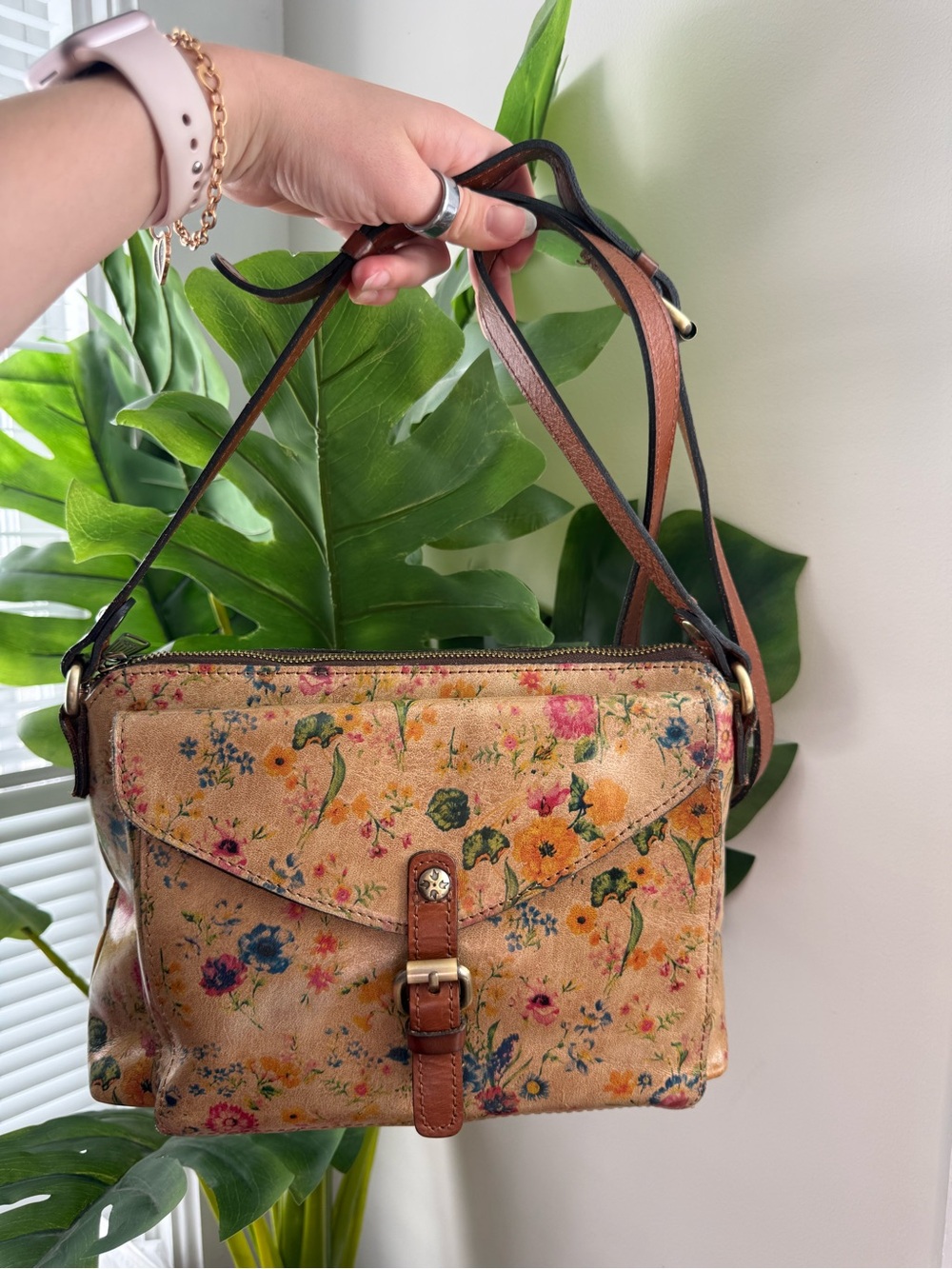 Patricia Nash Floral Leather Crossbody in Tan with Brown Trim